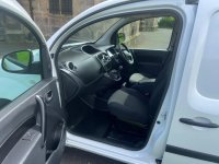 NISSAN NV250