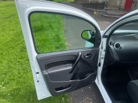 NISSAN NV250