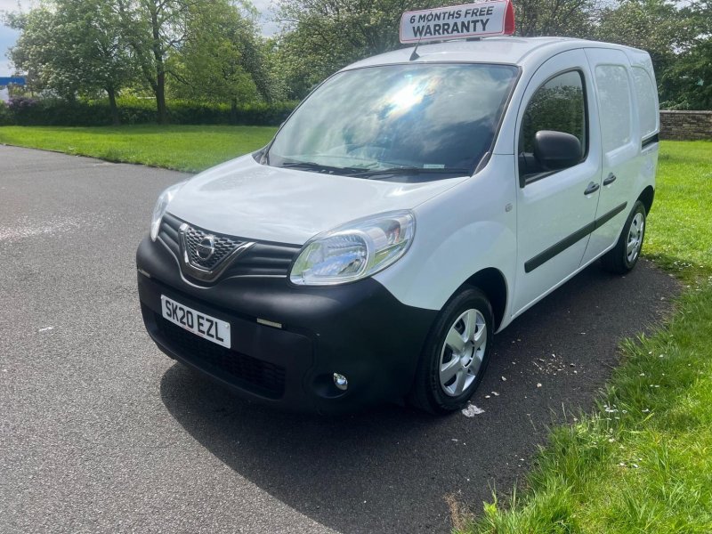 NISSAN NV250