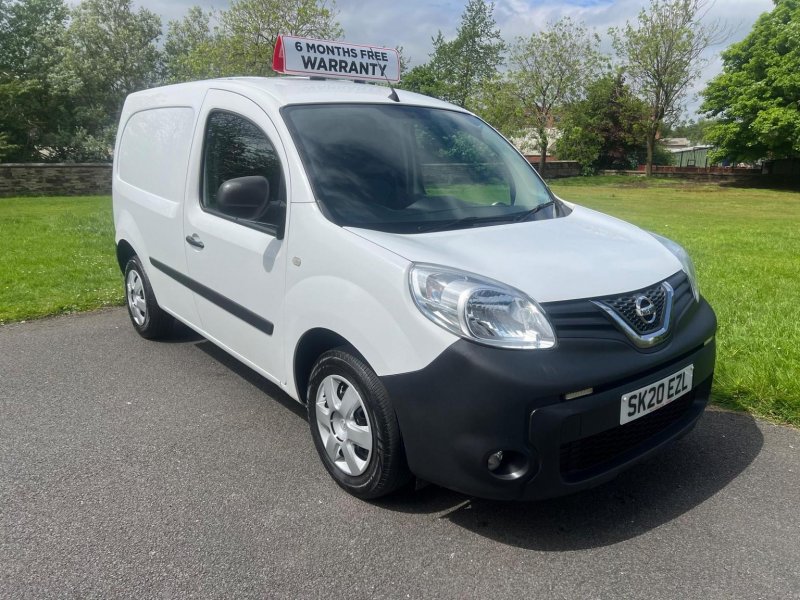 NISSAN NV250