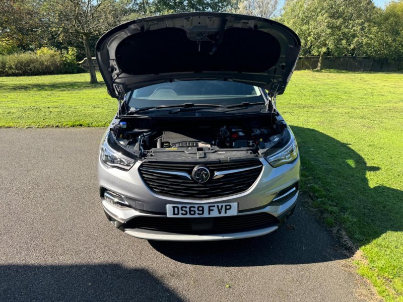 VAUXHALL GRANDLAND X