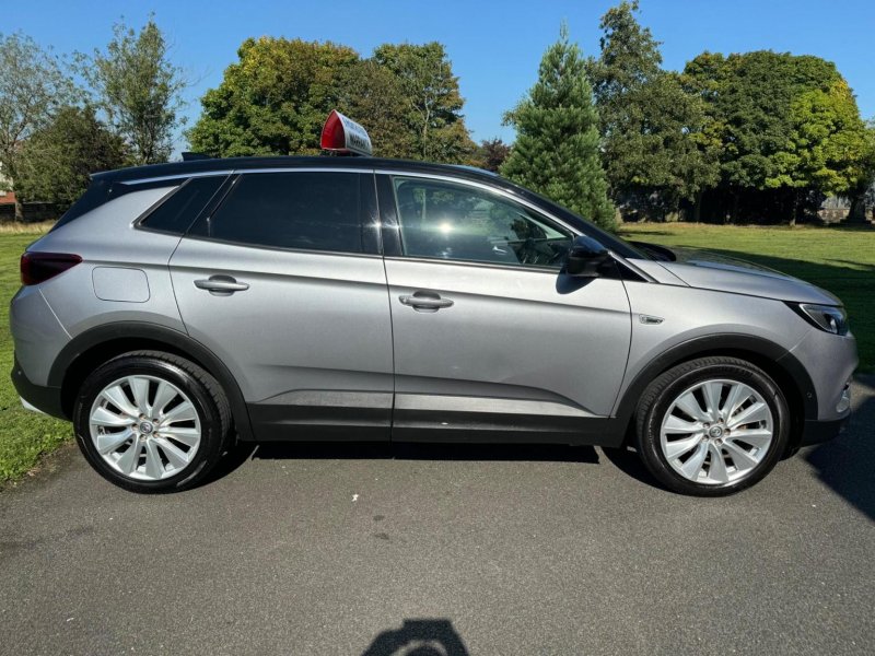 VAUXHALL GRANDLAND X