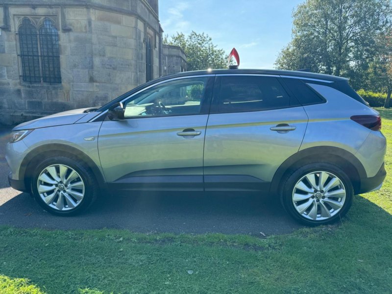 VAUXHALL GRANDLAND X
